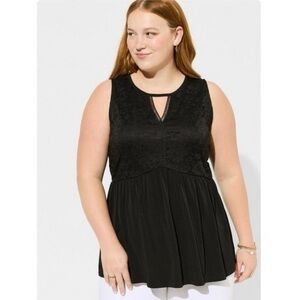 New Torrid Keyhole Lace Babydoll Tank in Black